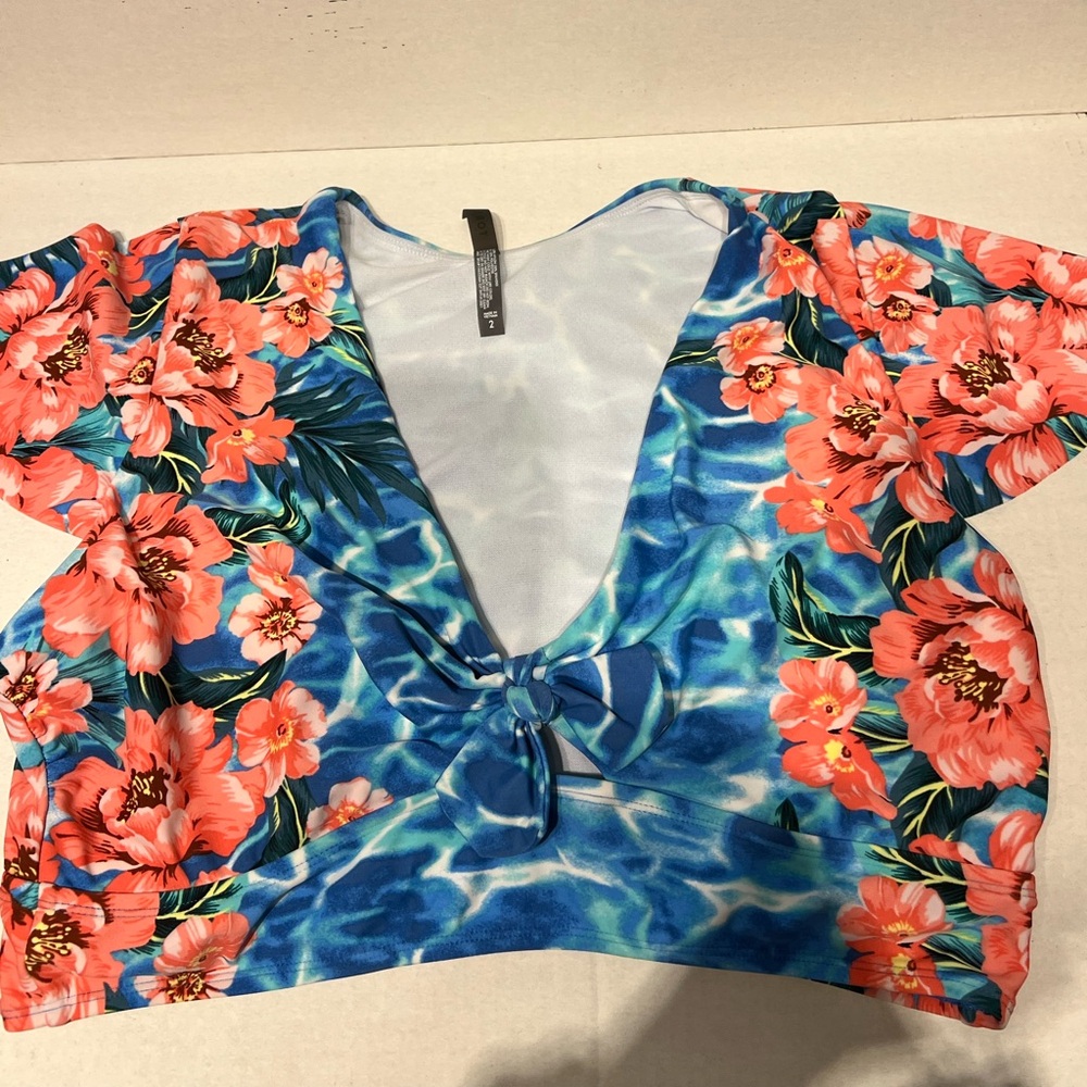 Torrid two piece bikini Floral Tie-Front top with reversible bottom.